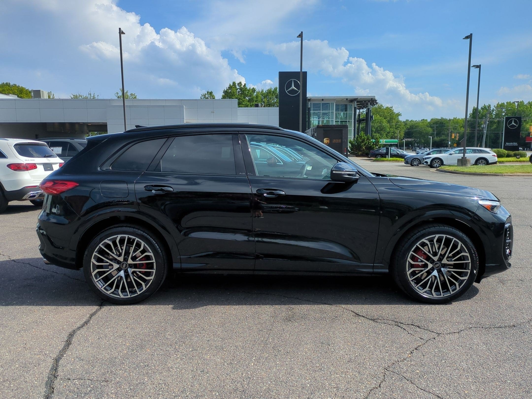 audi new sq5 2025 WA135AGU2S2053586 image audi new sq5 2025 WA135AGU2S2053586 image